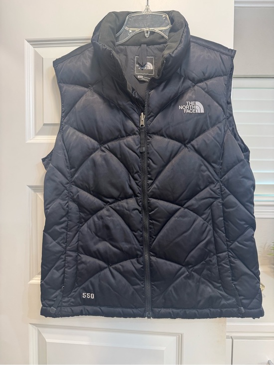 The North Face Jackets & Blazers - The North Face Women's Black Quilted 550 Down Vest